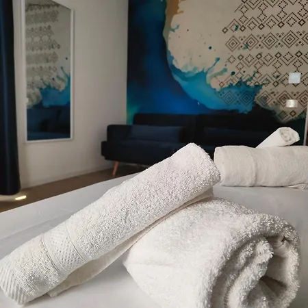 Centro In Sardinia 아파트 *